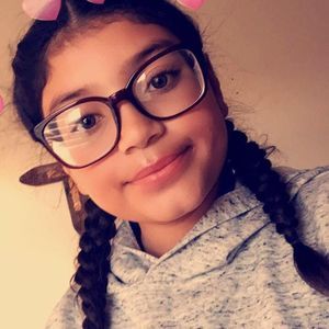 Meet your Posher, Monique